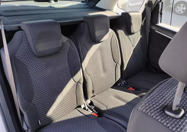 CITROËN C4 Picasso 1.8 16V Confort