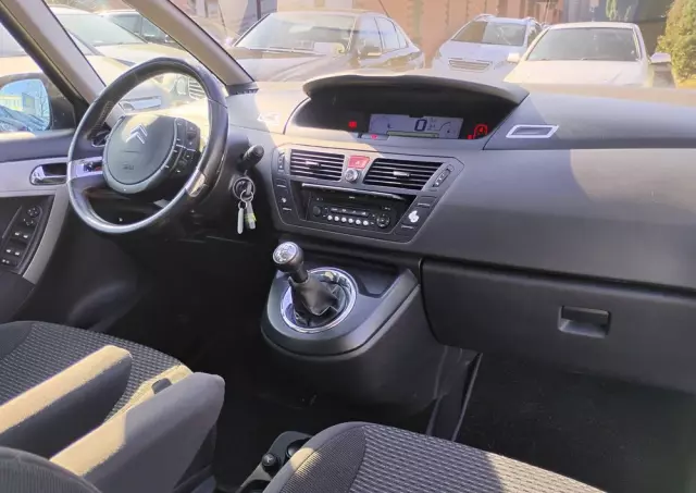 CITROËN C4 Picasso 1.8 16V Confort