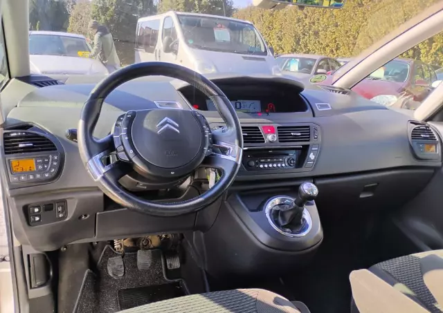 CITROËN C4 Picasso 1.8 16V Confort