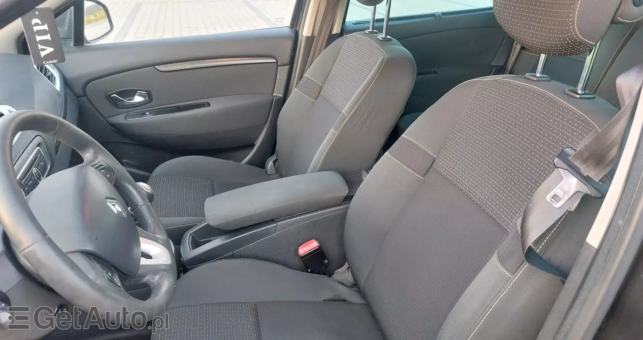 RENAULT Grand Scenic 