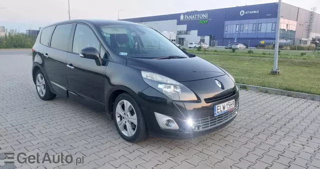 RENAULT Grand Scenic 