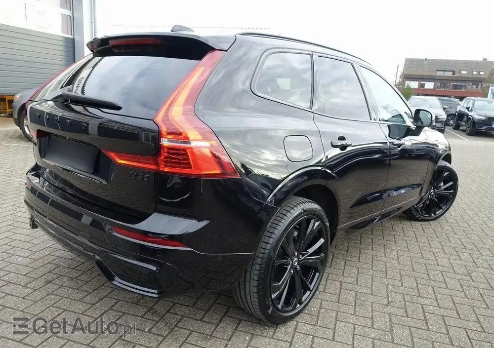 VOLVO XC 60 B5 B AWD Ultra Black Edition