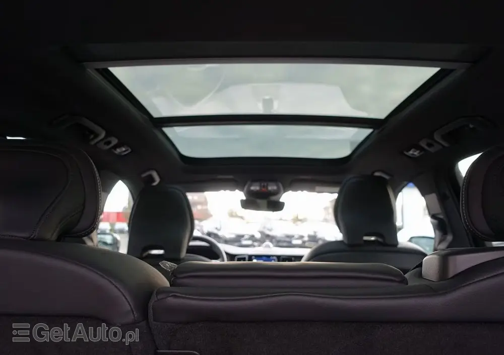 VOLVO XC 60 B5 B AWD Ultra Black Edition