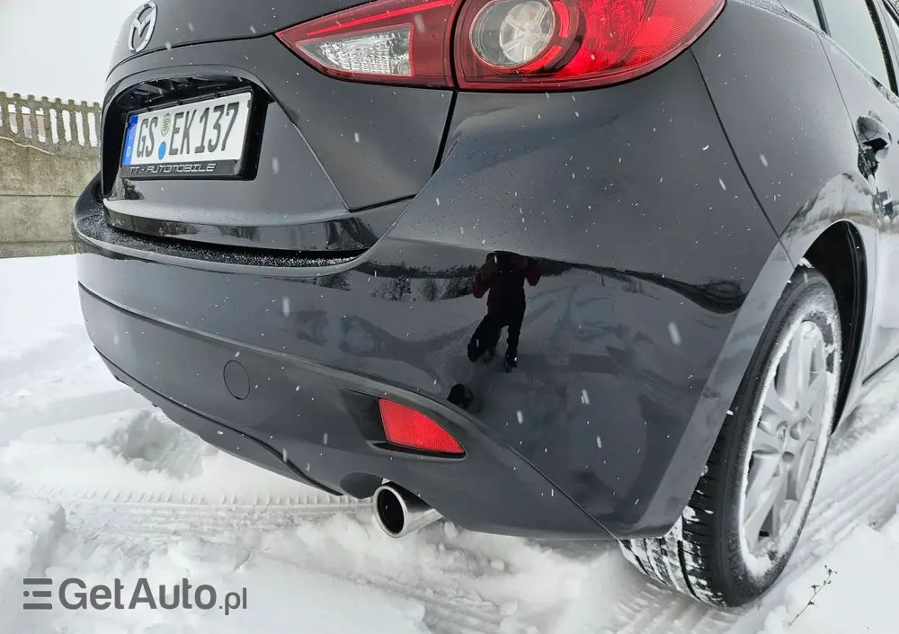 MAZDA 3 SKYACTIV-G 120 Exclusive-Line