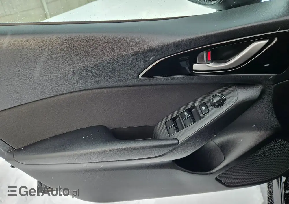 MAZDA 3 SKYACTIV-G 120 Exclusive-Line