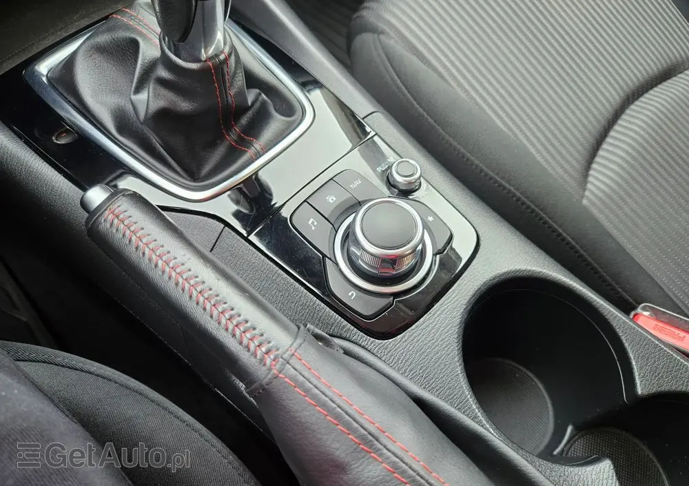 MAZDA 3 SKYACTIV-G 120 Exclusive-Line