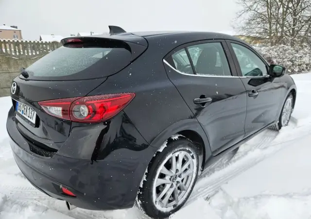 MAZDA 3 SKYACTIV-G 120 Exclusive-Line