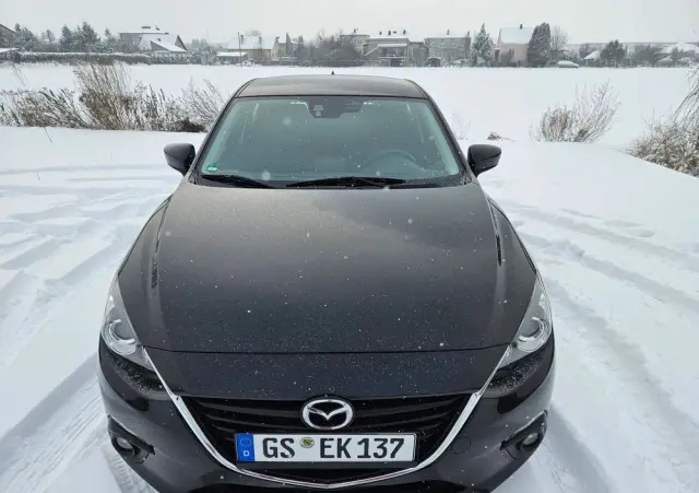 MAZDA 3 SKYACTIV-G 120 Exclusive-Line