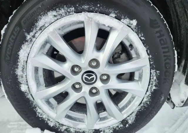 MAZDA 3 SKYACTIV-G 120 Exclusive-Line