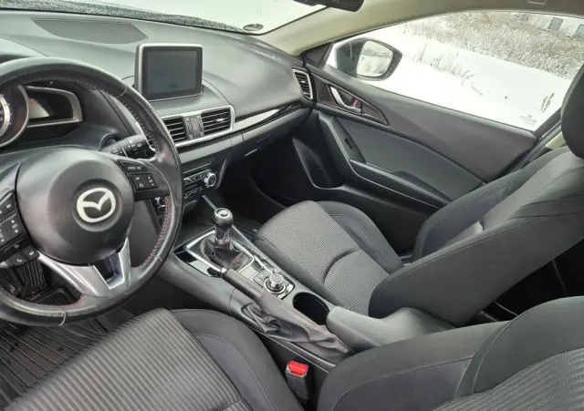 MAZDA 3 SKYACTIV-G 120 Exclusive-Line