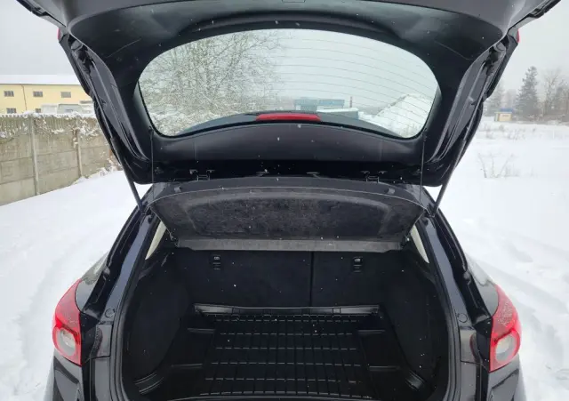 MAZDA 3 SKYACTIV-G 120 Exclusive-Line