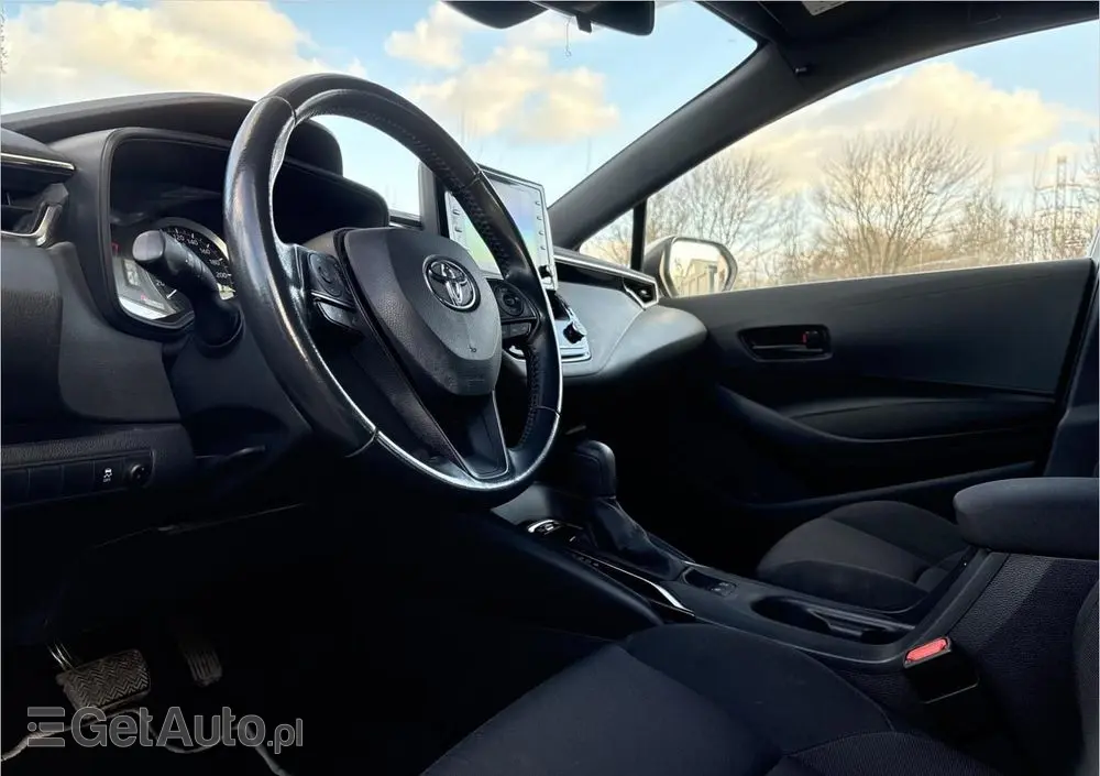 TOYOTA Corolla 1.8 Hybrid Active