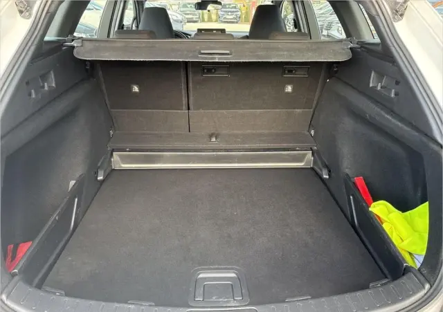 TOYOTA Corolla 1.8 Hybrid Active