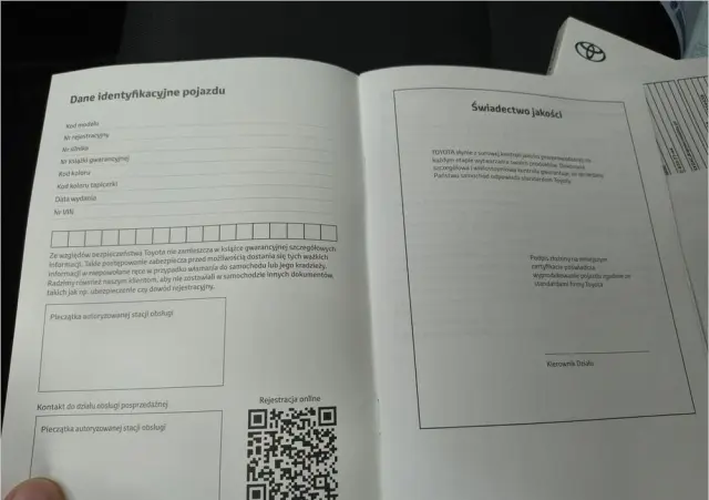 TOYOTA Corolla 1.8 Hybrid Active