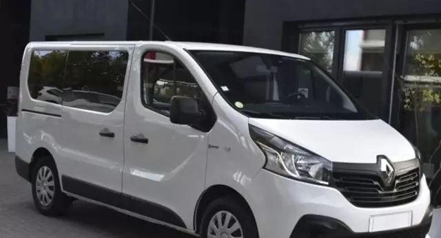 RENAULT Trafic 