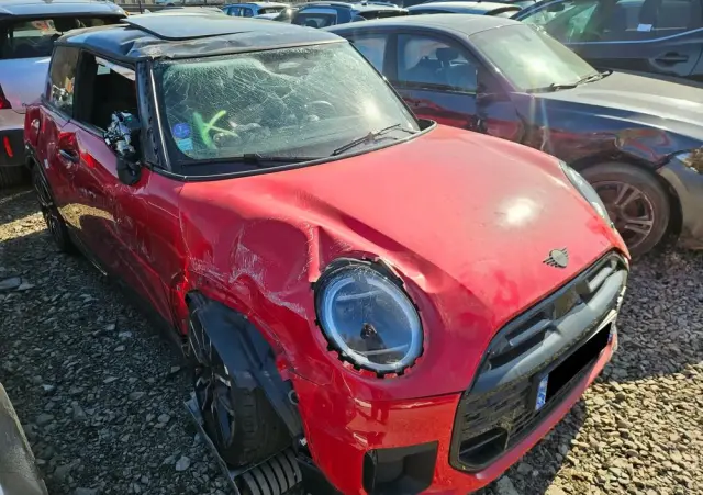 MINI Cooper S John Works Trim