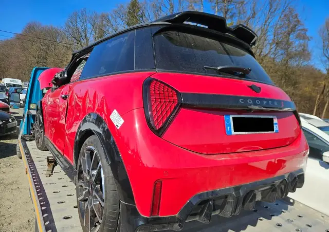 MINI Cooper S John Works Trim