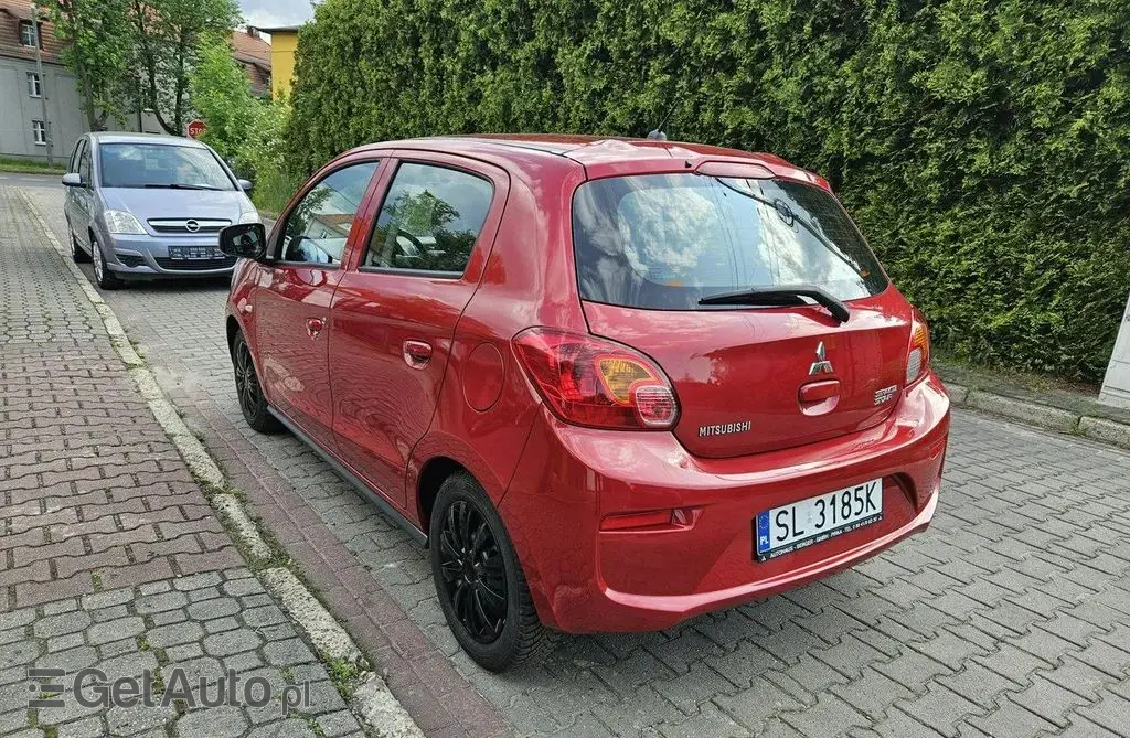 MITSUBISHI Space Star 