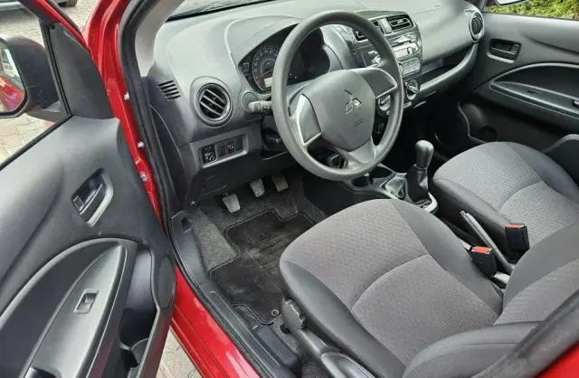 MITSUBISHI Space Star 