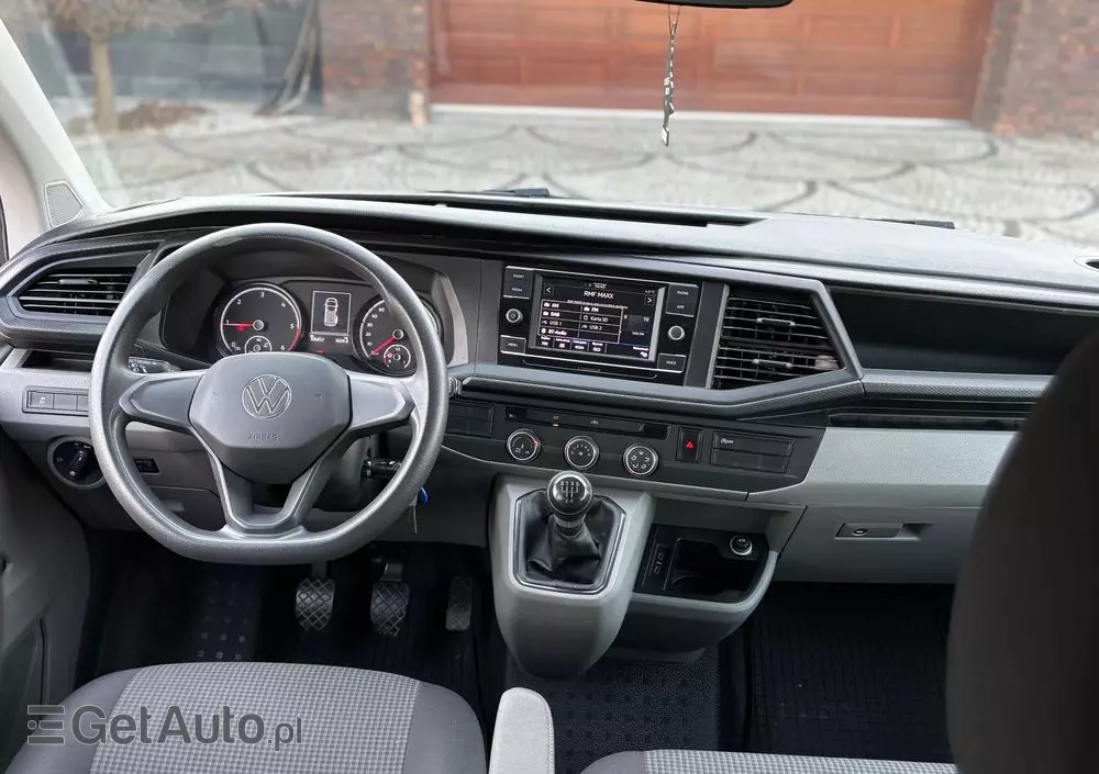 VOLKSWAGEN Transporter 