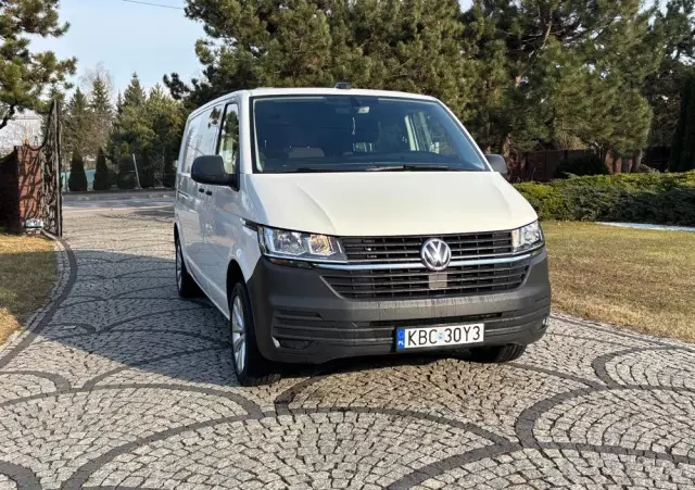 VOLKSWAGEN Transporter 