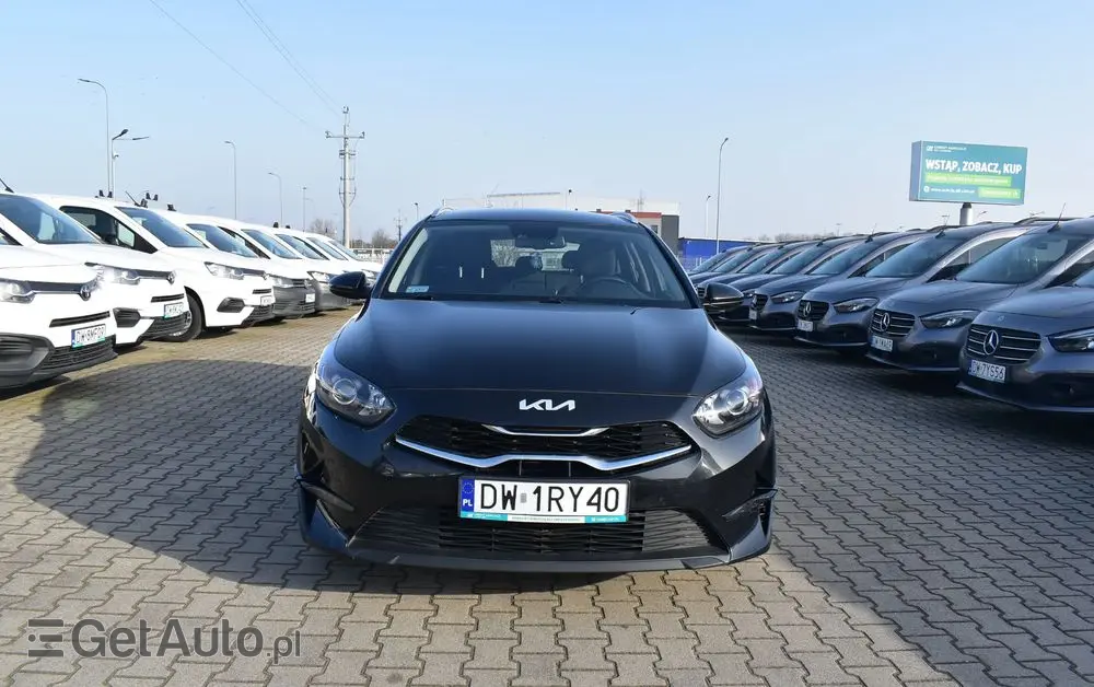 KIA Ceed 1.5 T-GDI M DCT