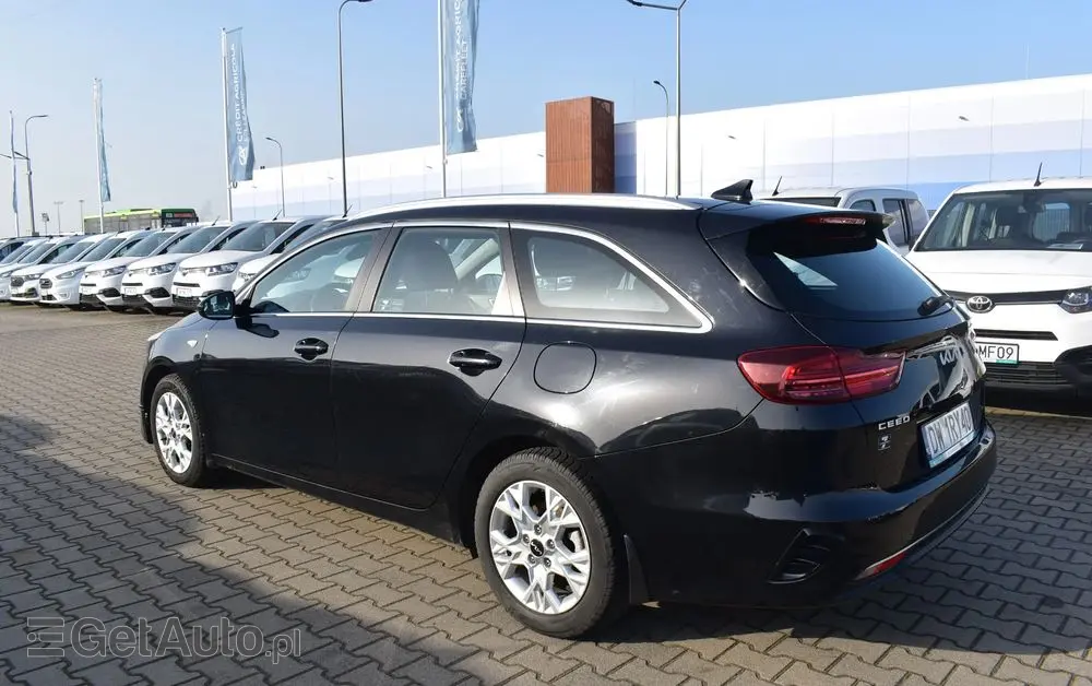 KIA Ceed 1.5 T-GDI M DCT