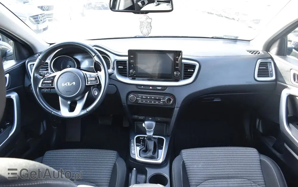 KIA Ceed 1.5 T-GDI M DCT
