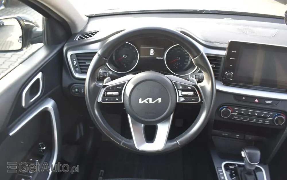 KIA Ceed 1.5 T-GDI M DCT