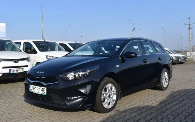 KIA Ceed 1.5 T-GDI M DCT