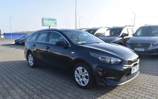 KIA Ceed 1.5 T-GDI M DCT