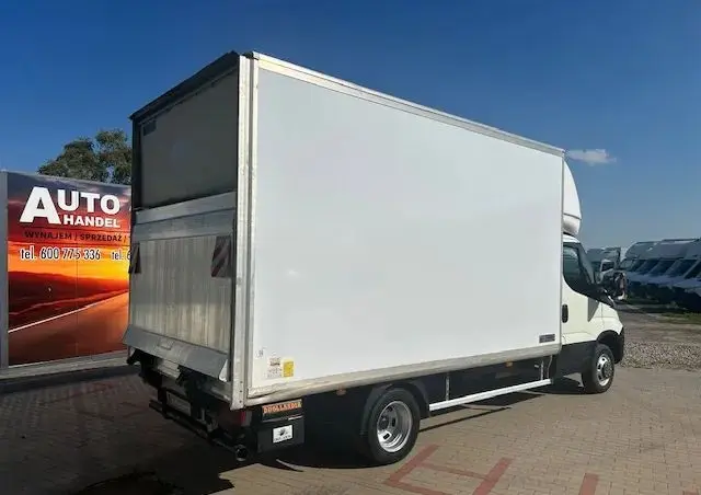 IVECO 35C14 kontener+winda 