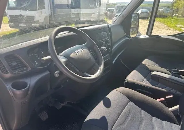 IVECO 35C14 kontener+winda 