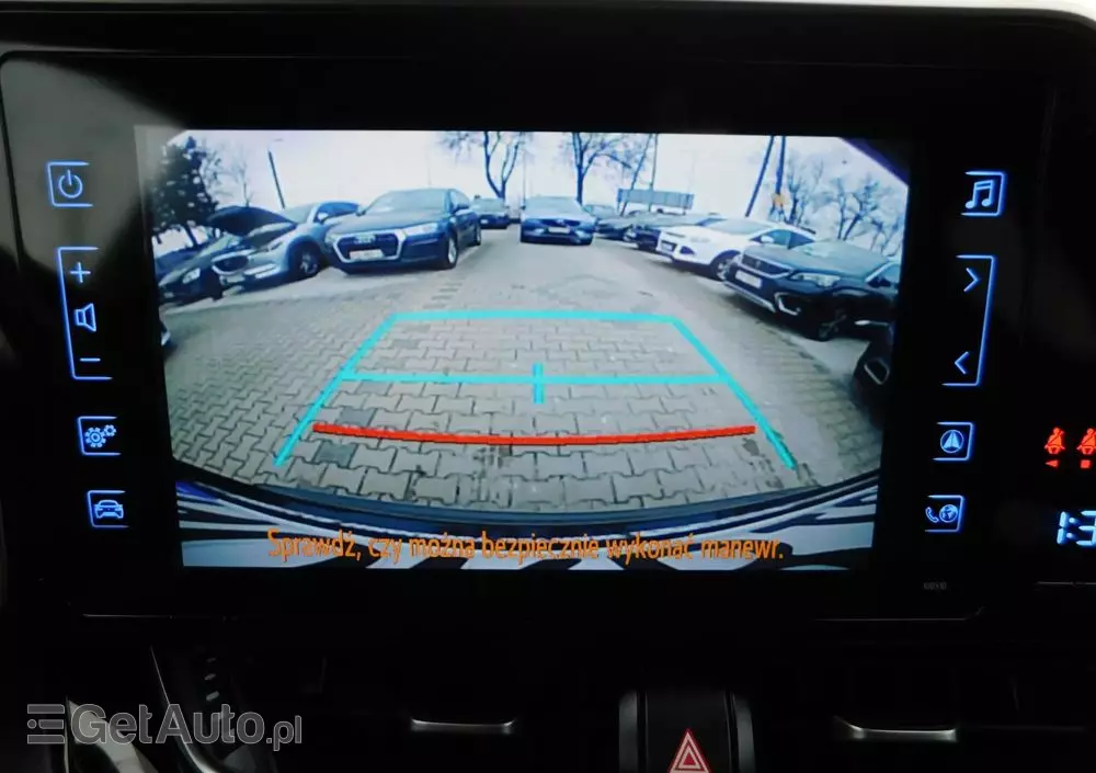 TOYOTA C-HR 1.8 Hybrid Dynamic