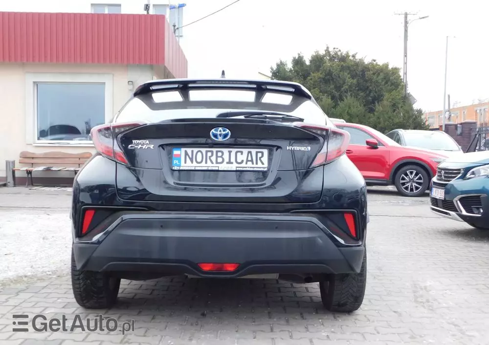 TOYOTA C-HR 1.8 Hybrid Dynamic