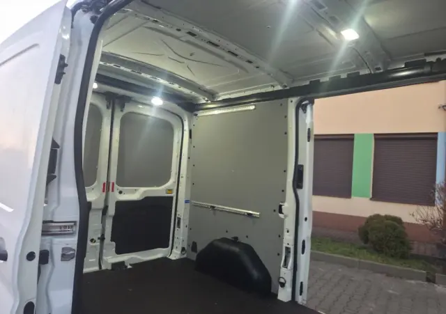 FORD Transit L1H2 