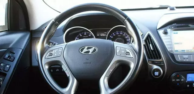 HYUNDAI Ix35 