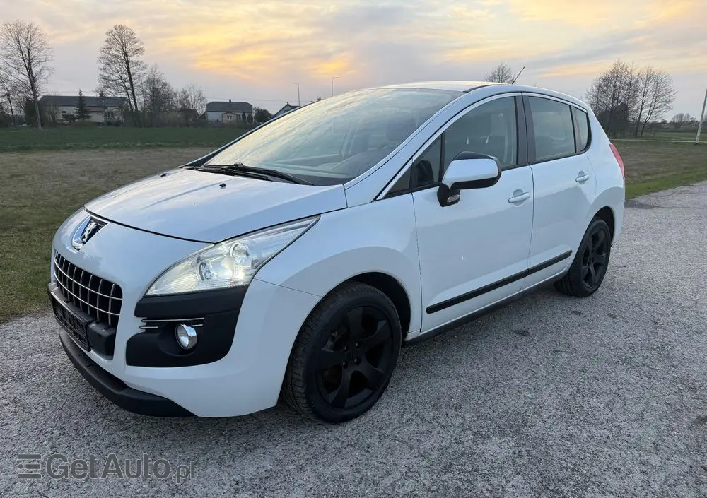 PEUGEOT 3008 HDi FAP 150 Allure