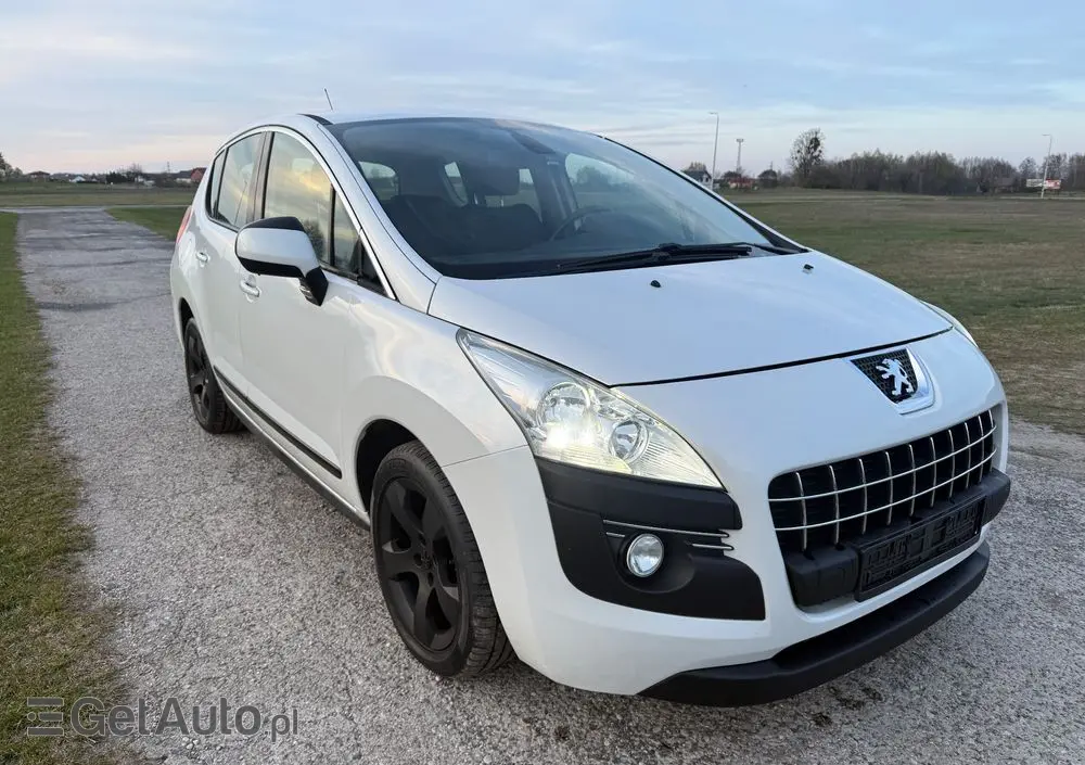 PEUGEOT 3008 HDi FAP 150 Allure