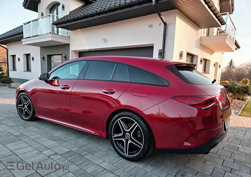 MERCEDES-BENZ CLA 220 d 4-Matic AMG Line 8G-DCT