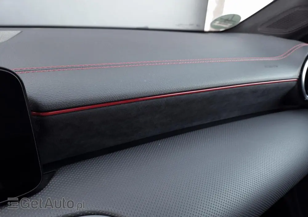 MERCEDES-BENZ CLA 220 d 4-Matic AMG Line 8G-DCT