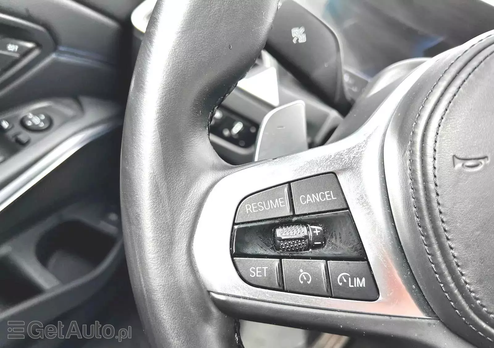 BMW Seria 3  320d xDrive M Sport sport