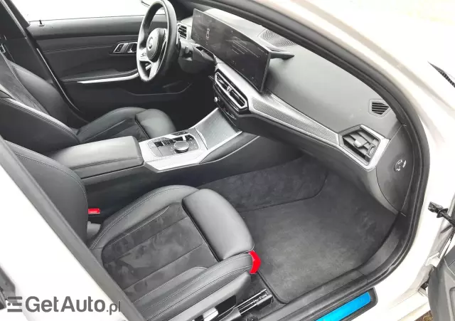 BMW Seria 3  320d xDrive M Sport sport