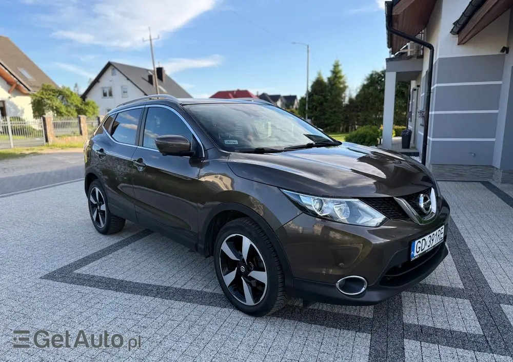 NISSAN Qashqai 1.2 DIG-T N-Vision EU6