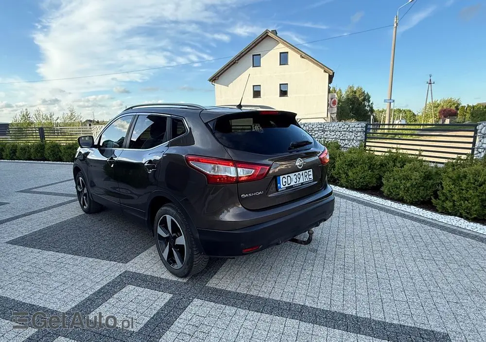 NISSAN Qashqai 1.2 DIG-T N-Vision EU6