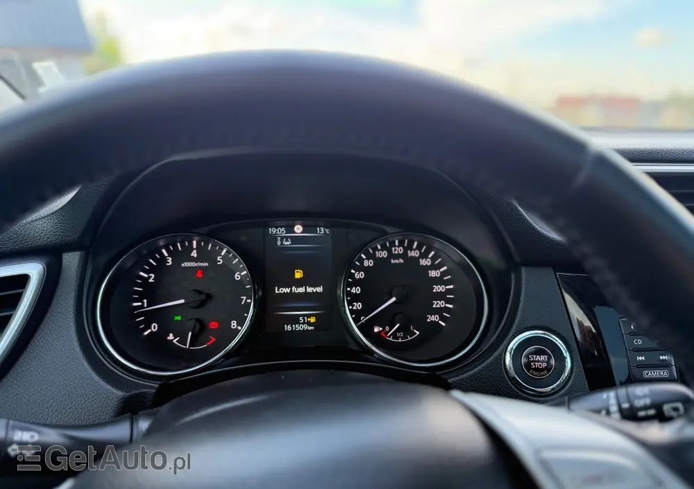 NISSAN Qashqai 1.2 DIG-T N-Vision EU6