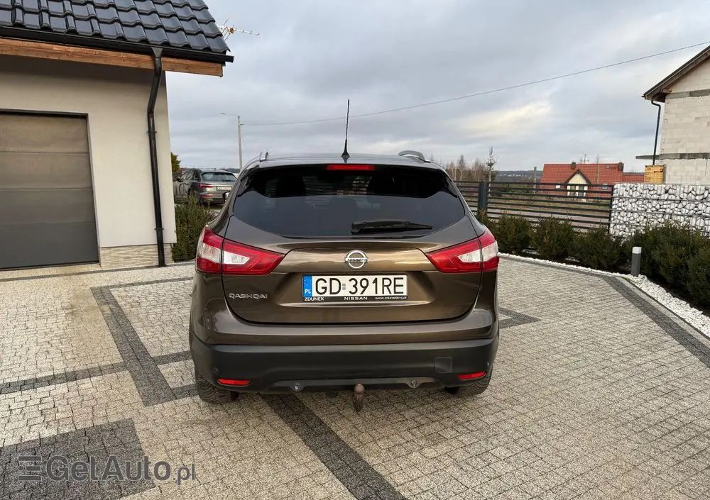 NISSAN Qashqai 1.2 DIG-T N-Vision EU6