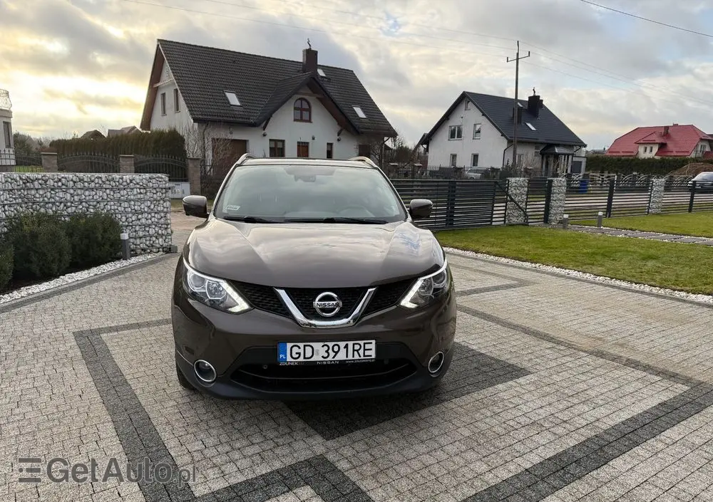 NISSAN Qashqai 1.2 DIG-T N-Vision EU6
