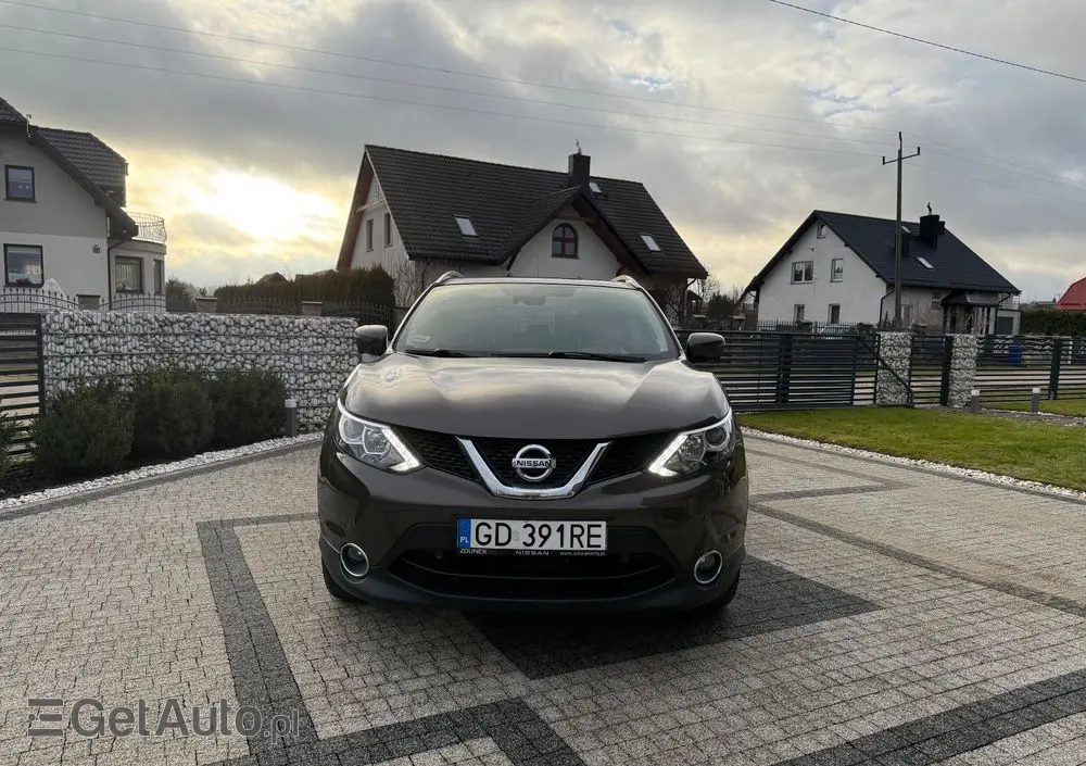NISSAN Qashqai 1.2 DIG-T N-Vision EU6