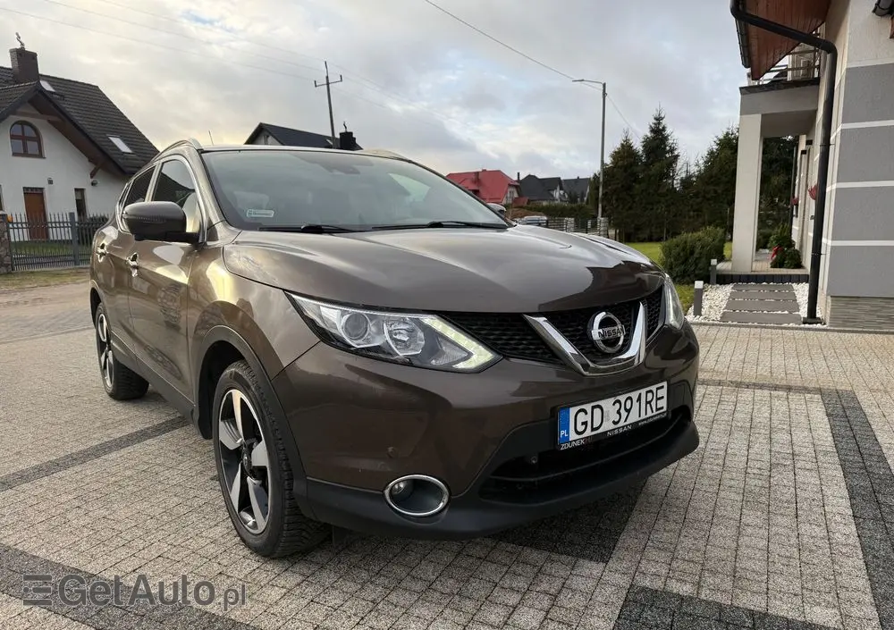 NISSAN Qashqai 1.2 DIG-T N-Vision EU6